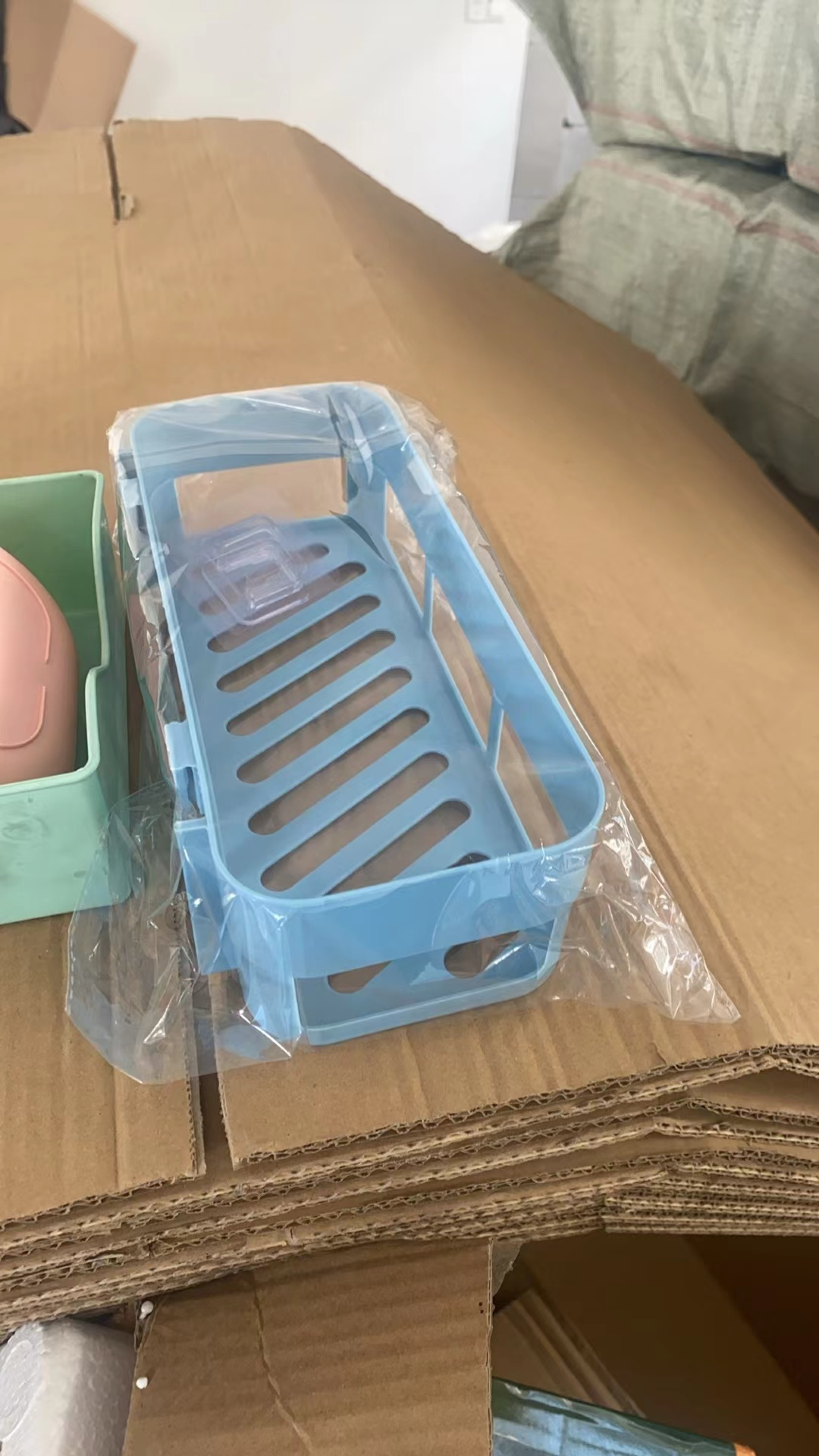 Storage rack